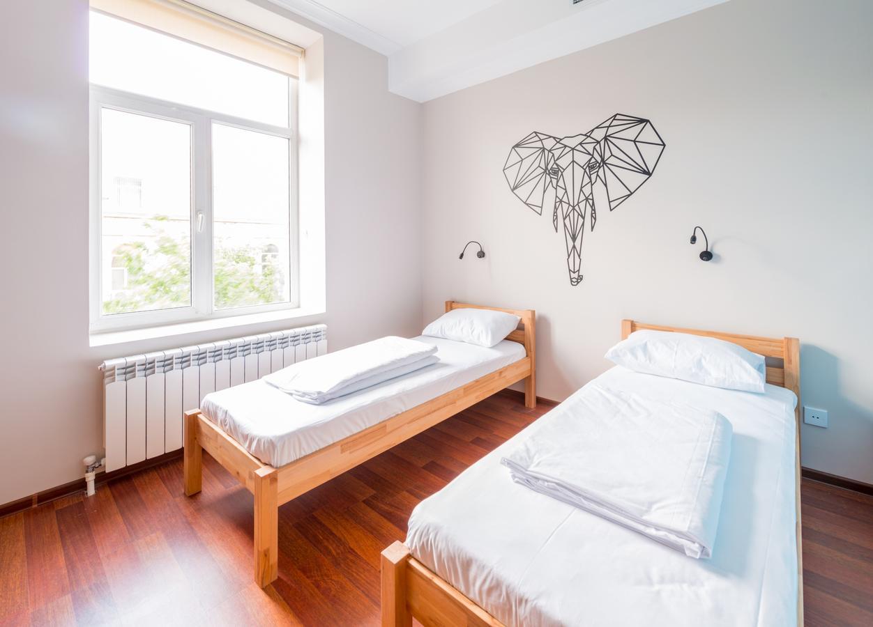Sahil Hostel & Hotel Баку Екстериор снимка