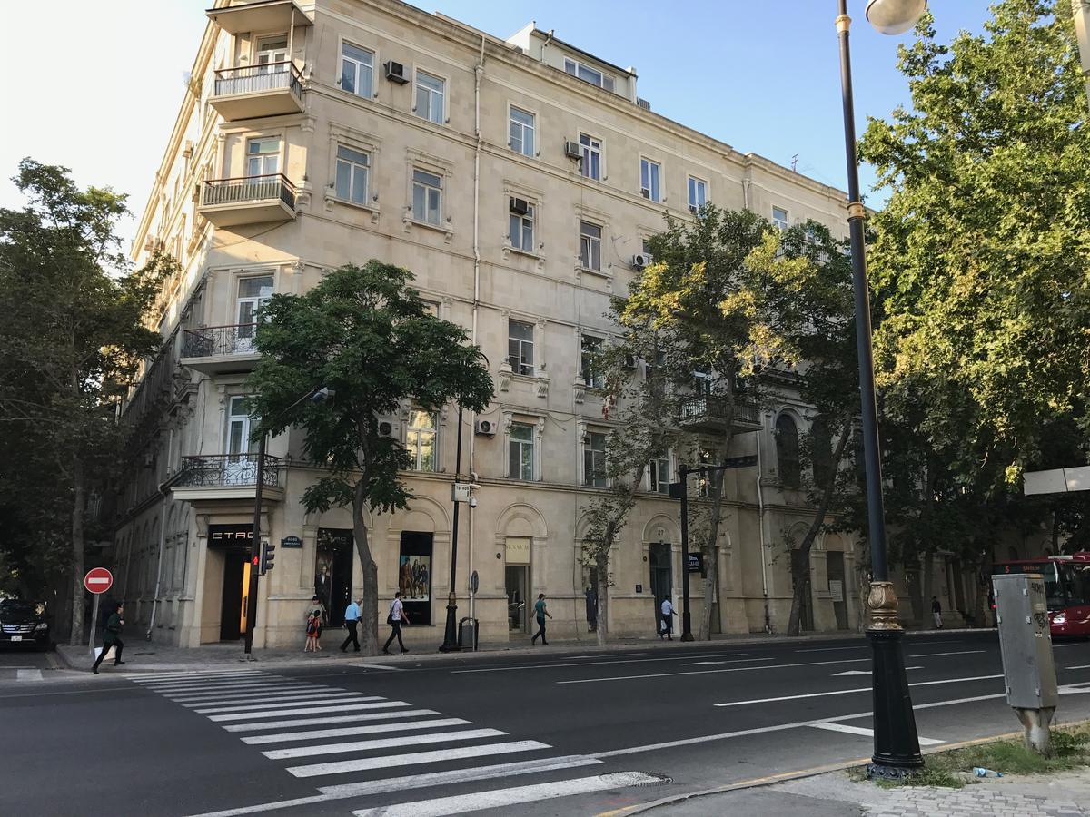 Sahil Hostel & Hotel Баку Екстериор снимка