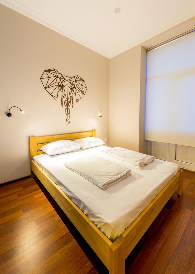 Sahil Hostel & Hotel Баку Екстериор снимка