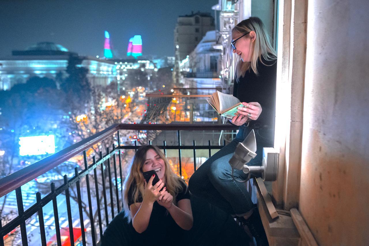 Sahil Hostel & Hotel Баку Екстериор снимка