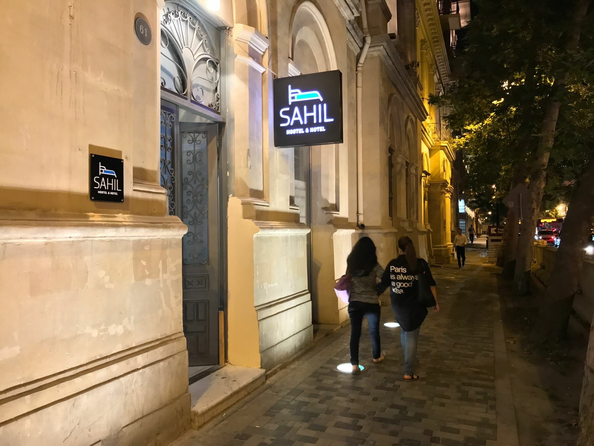 Sahil Hostel & Hotel Баку Екстериор снимка